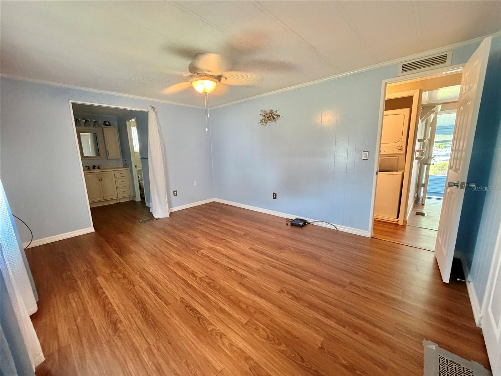 HAWTHORNE AT LEESBURG A COOP - Residential