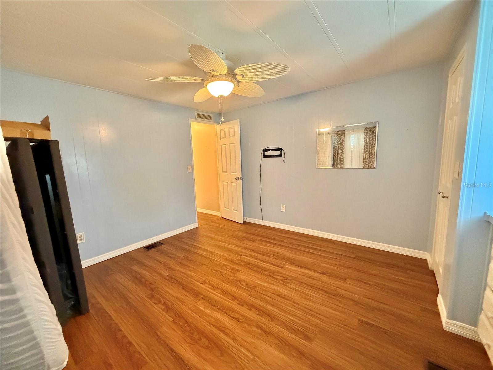 HAWTHORNE AT LEESBURG A COOP - Residential