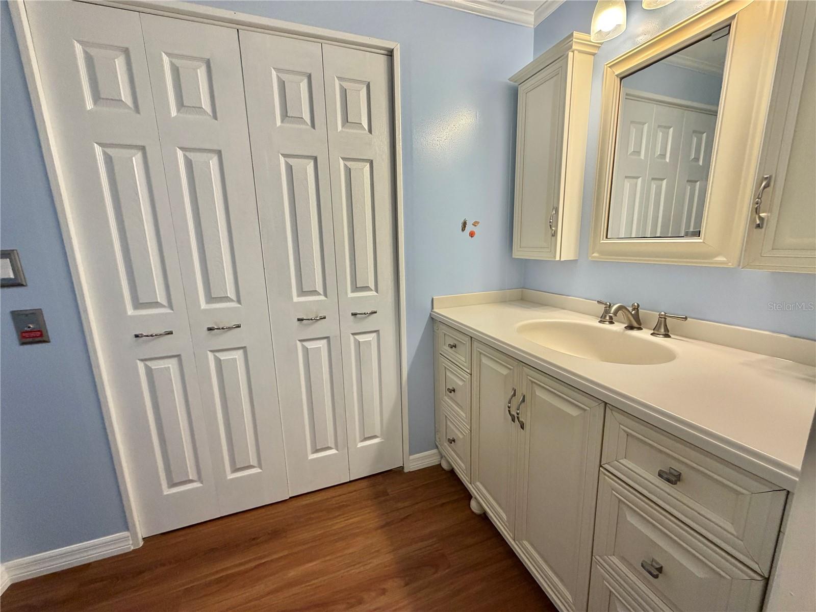 HAWTHORNE AT LEESBURG A COOP - Residential