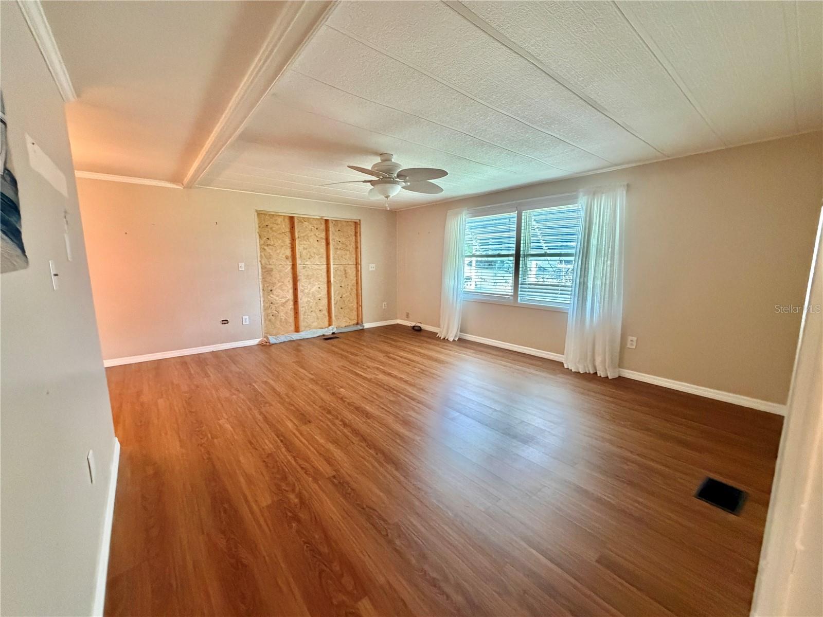 HAWTHORNE AT LEESBURG A COOP - Residential