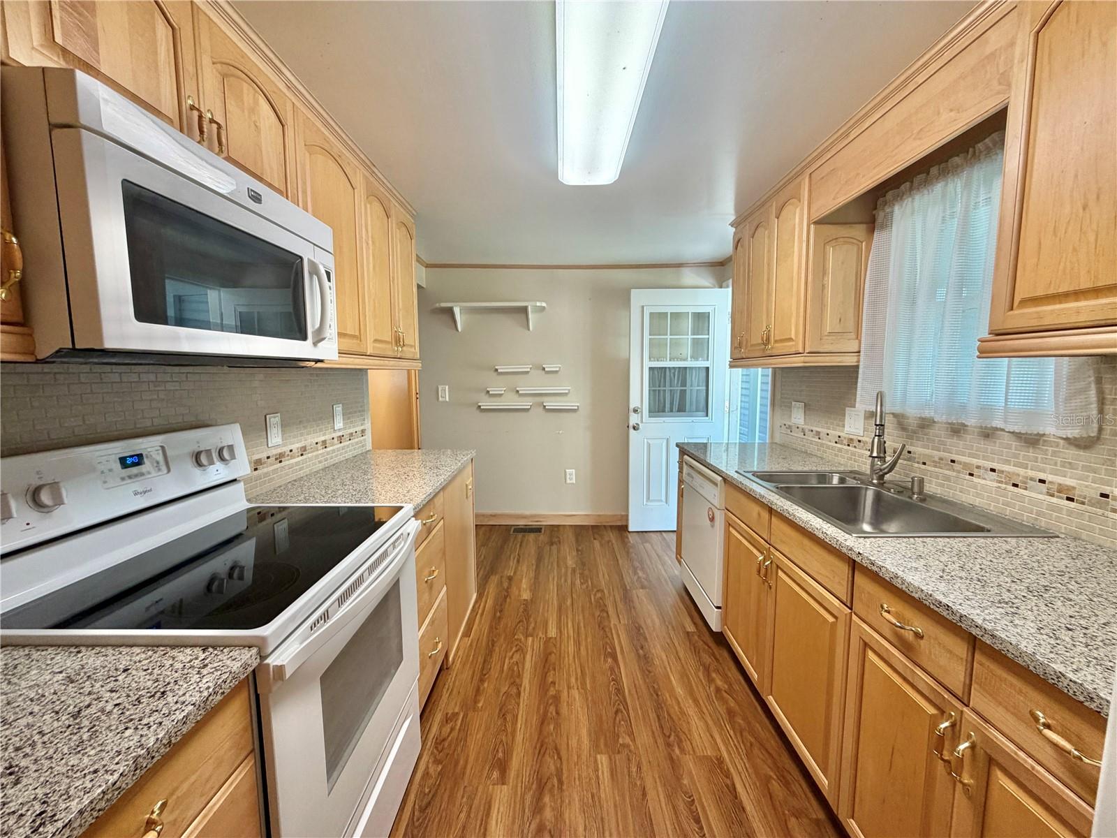 HAWTHORNE AT LEESBURG A COOP - Residential