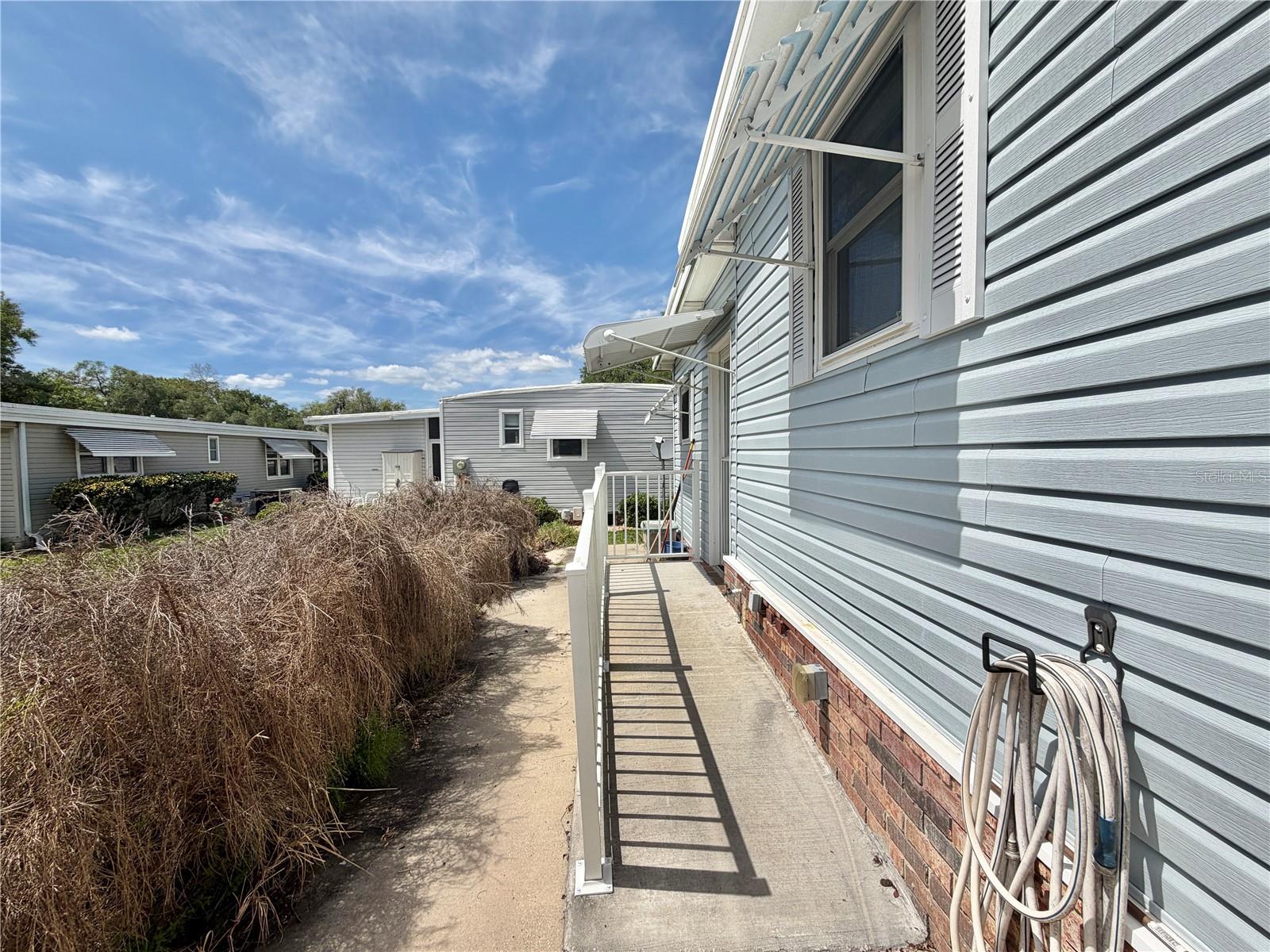 HAWTHORNE AT LEESBURG A COOP - Residential
