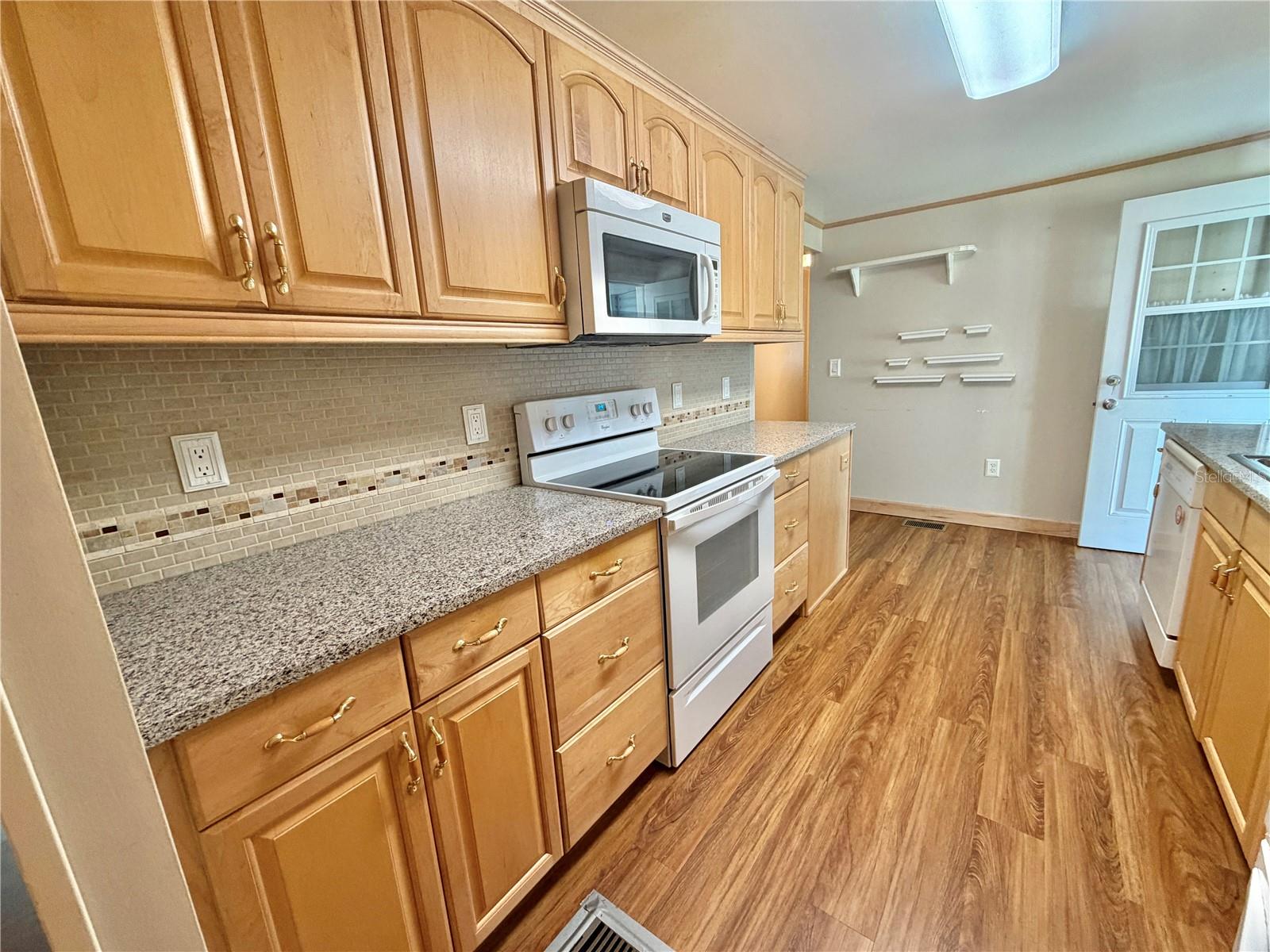 HAWTHORNE AT LEESBURG A COOP - Residential