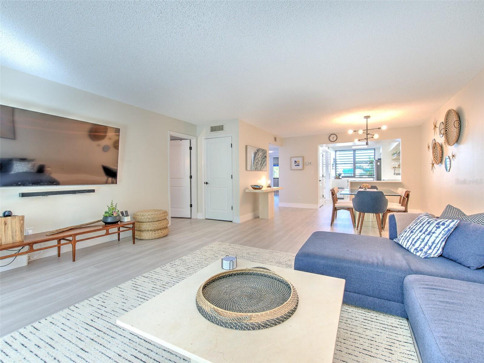 BAYPORT BCH & TEN PH E - Residential Lease