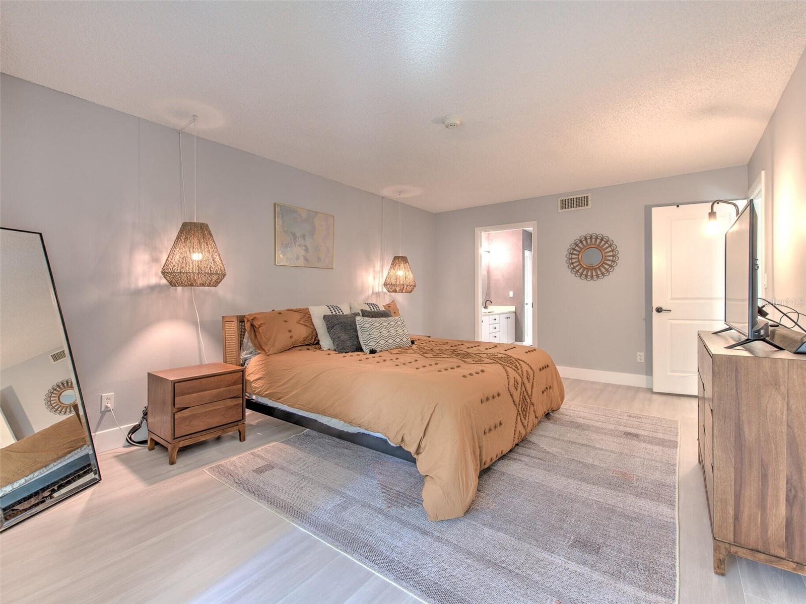 BAYPORT BCH & TEN PH E - Residential Lease