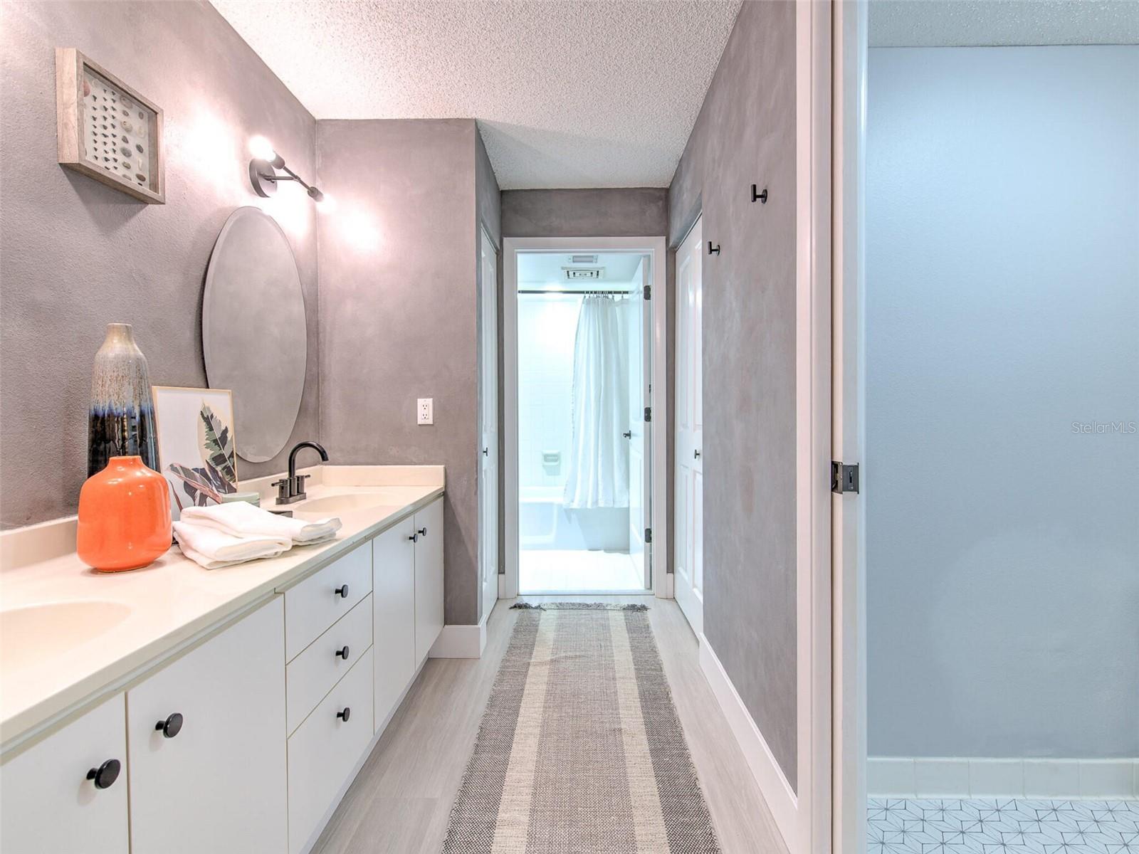 BAYPORT BCH & TEN PH E - Residential Lease