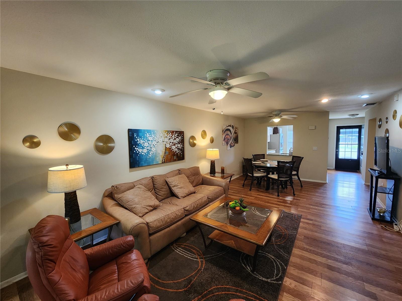 GLEN THE - Residential