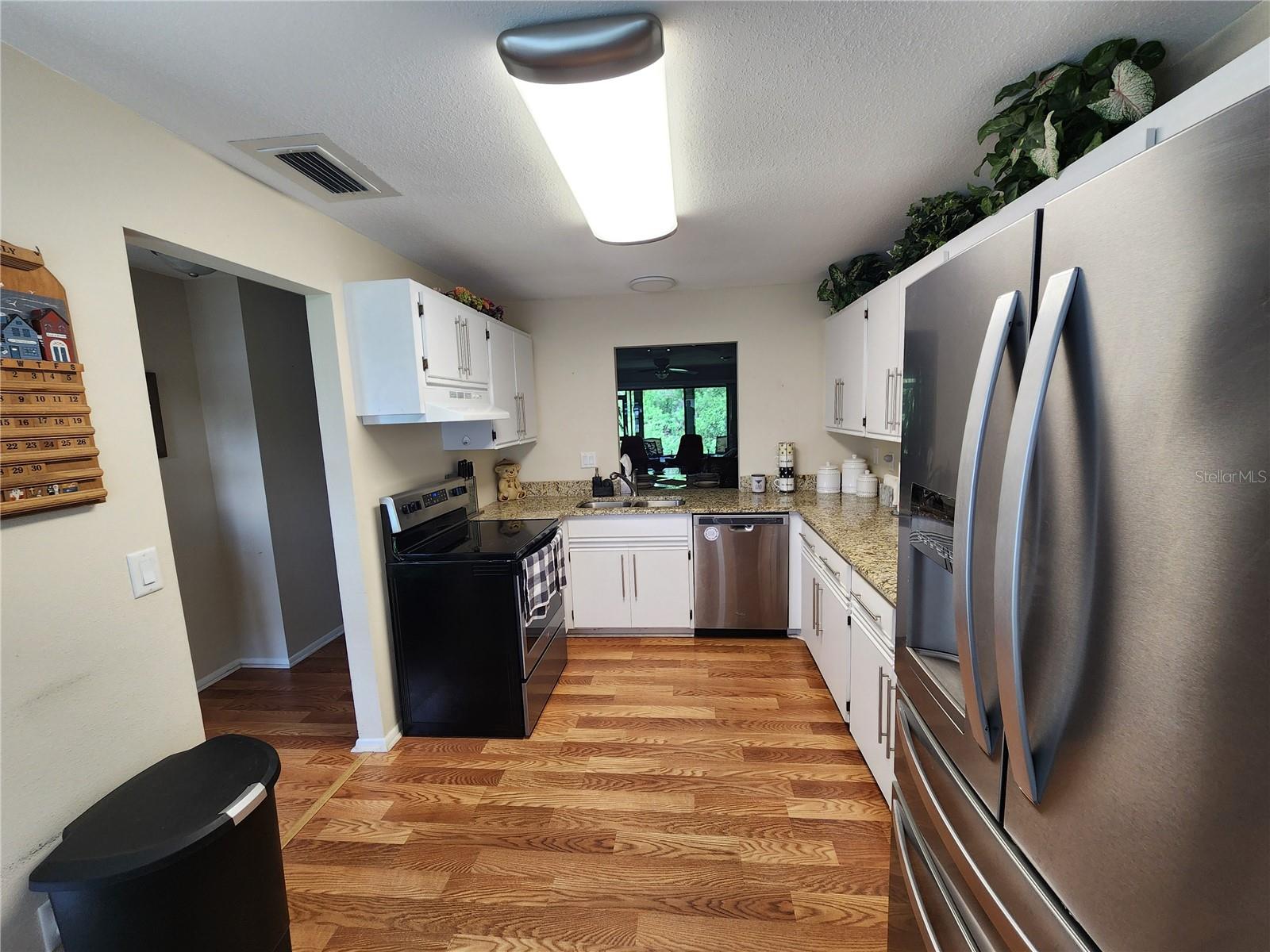 GLEN THE - Residential