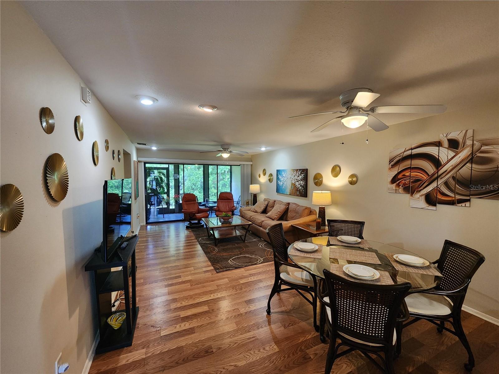 GLEN THE - Residential