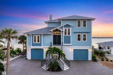 Photo of 4 Southwind Drive, Englewood, FL 34223 (MLS # D6144245)