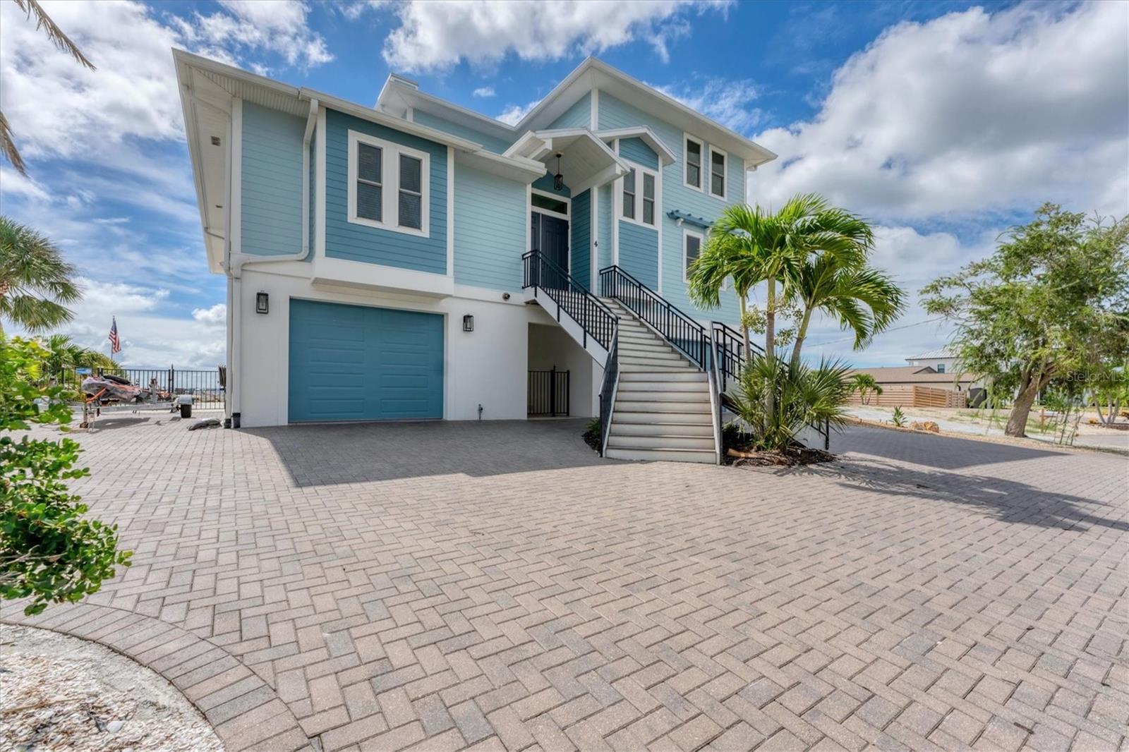 4 SOUTHWIND DRIVE