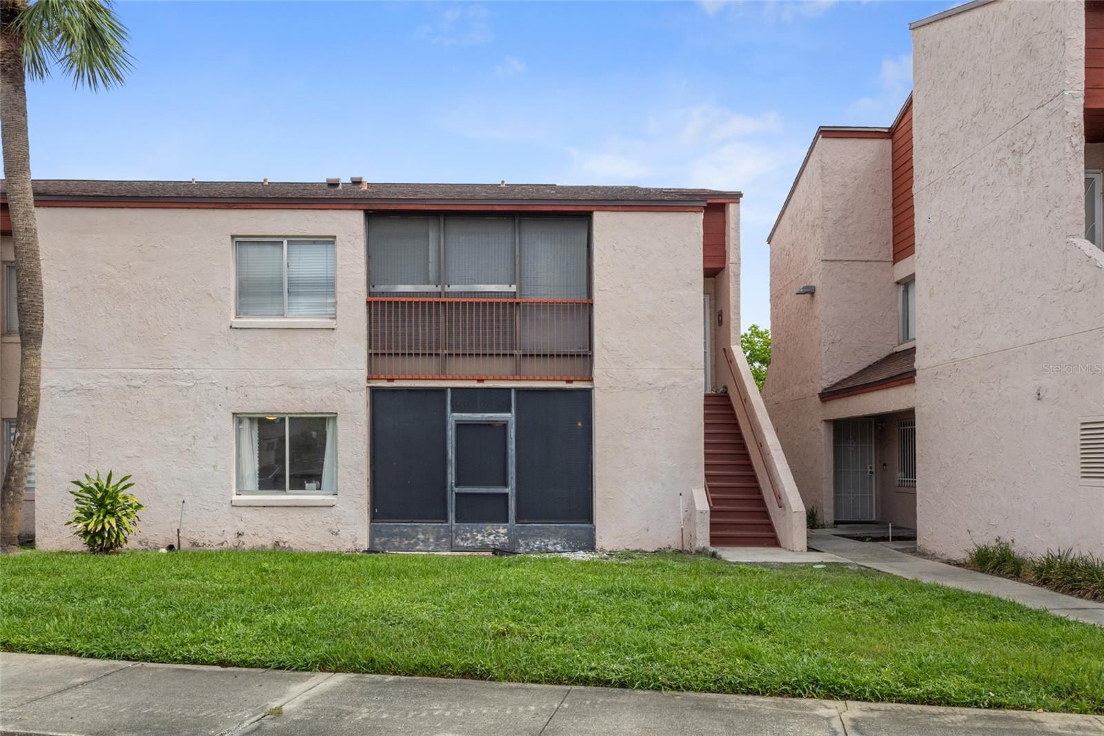 LEMON TREE CONDO SEC 06 CANYON - Residential Lease