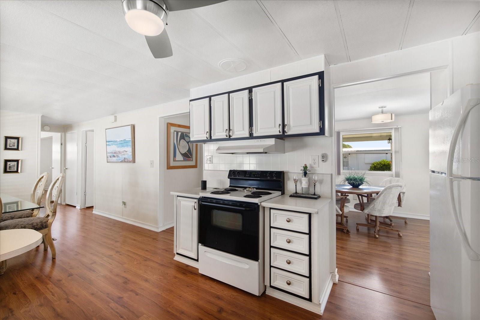 TARPON SHORES MOBILE HOME VILLAGE UNREC - Residential