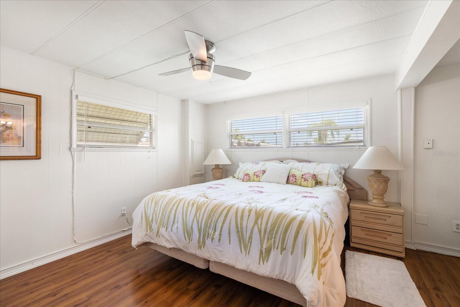 TARPON SHORES MOBILE HOME VILLAGE UNREC - Residential