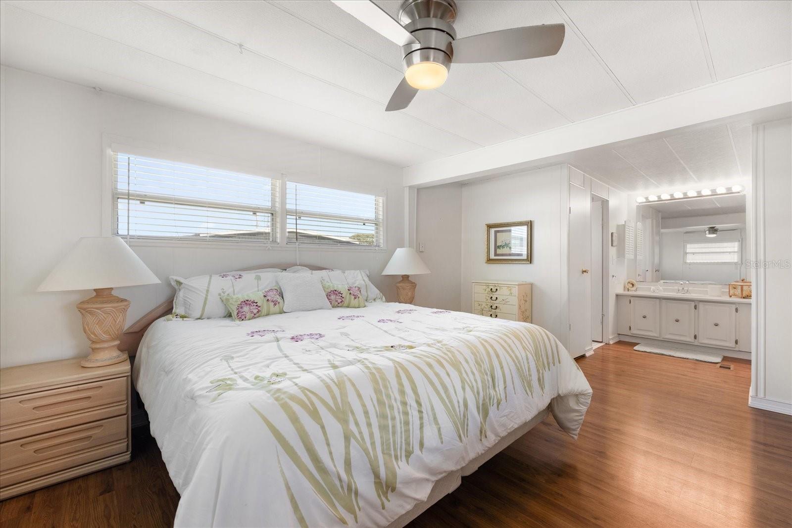 TARPON SHORES MOBILE HOME VILLAGE UNREC - Residential