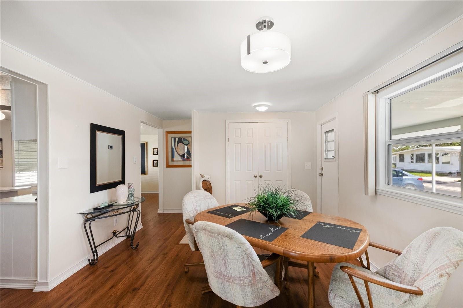 TARPON SHORES MOBILE HOME VILLAGE UNREC - Residential