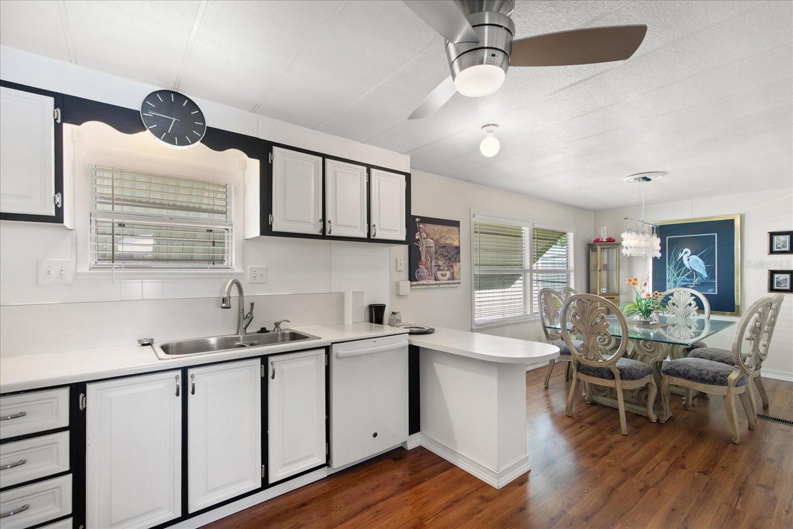 TARPON SHORES MOBILE HOME VILLAGE UNREC - Residential