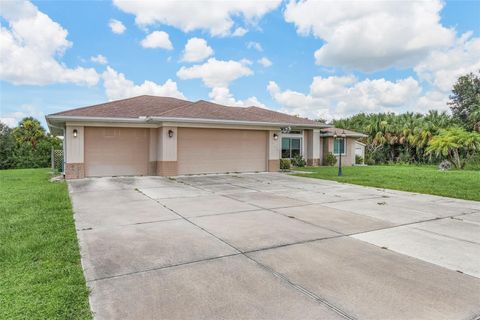 A home in PORT CHARLOTTE