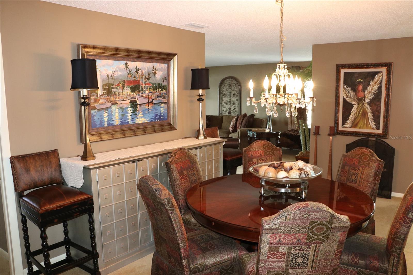 HARBOUR CLUB CONDO 3 - Residential