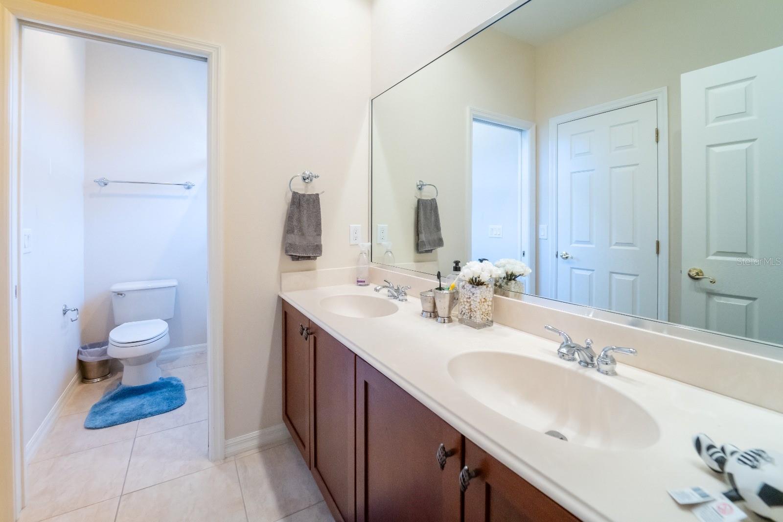 VIZCAYA PH 02 46/78 - Residential Lease