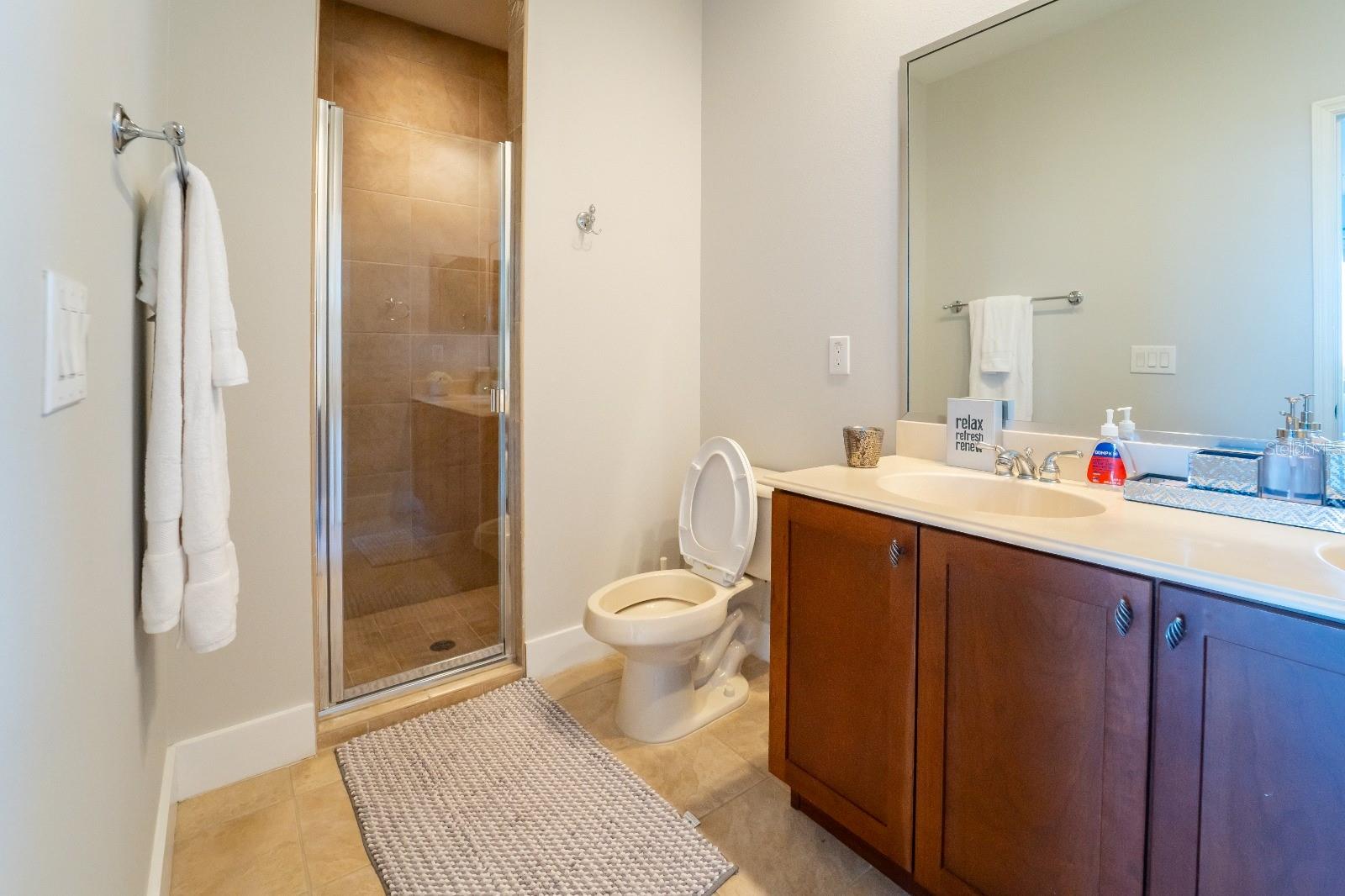 VIZCAYA PH 02 46/78 - Residential Lease