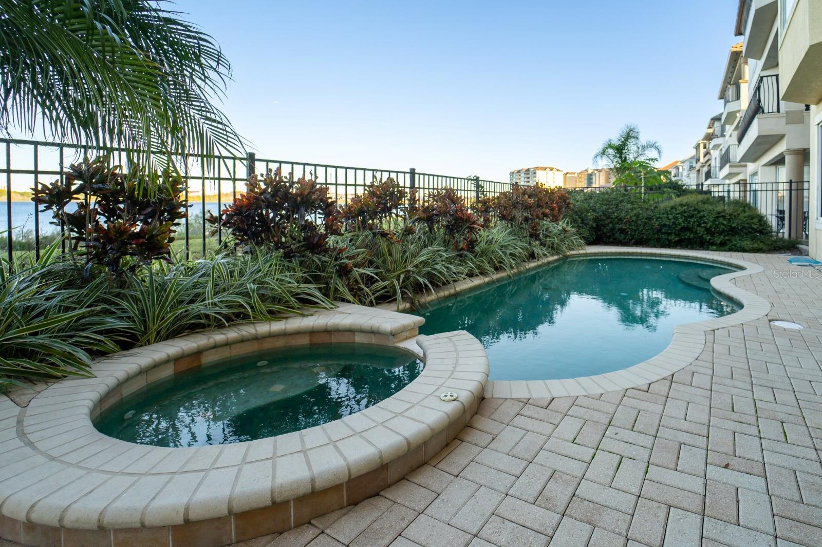 VIZCAYA PH 02 46/78 - Residential Lease