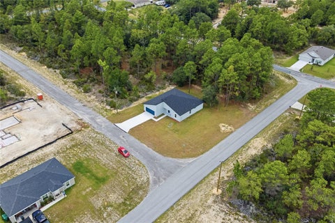10708 N Caldera Avenue, Citrus Springs, FL 34433
