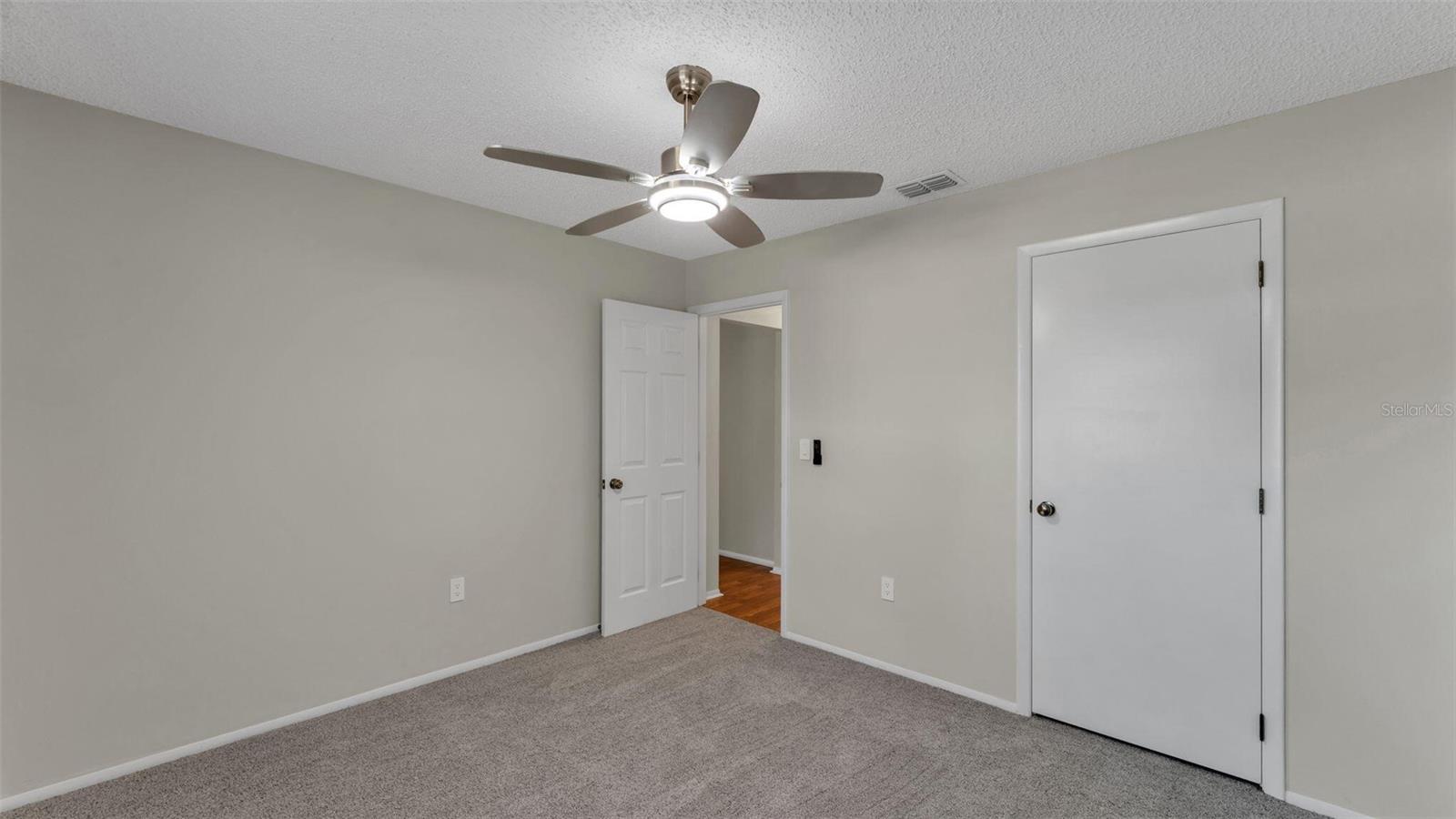 OAKWOOD - Residential