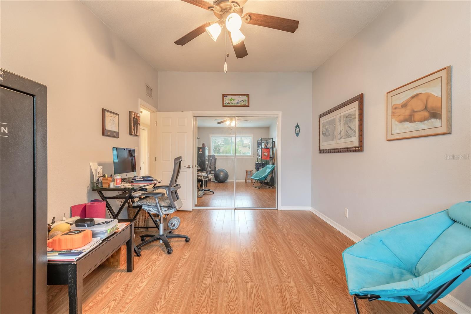 VENETIAN WAY - Residential