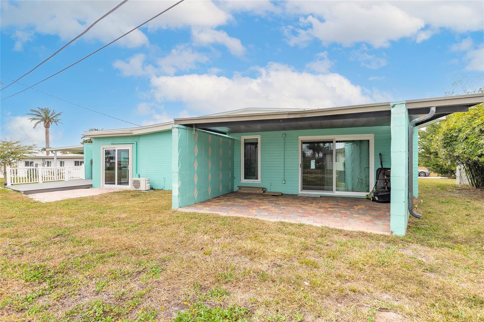 VENETIAN WAY - Residential