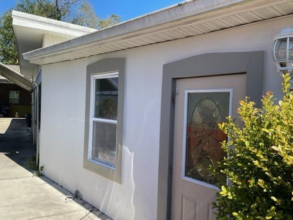 Photo of 1505 W Hamilton Avenue, Tampa, FL 33604 (MLS # A4674860)