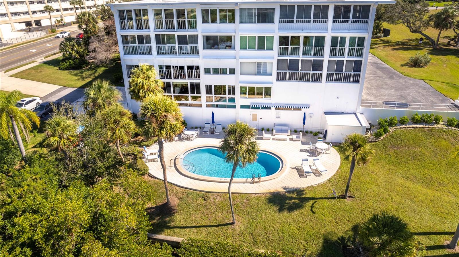 50 HARBOR-VIEW LANE CONDO - Residential