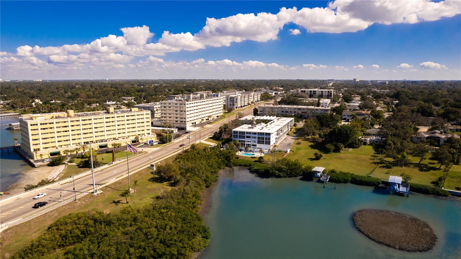 50 HARBOR VIEW LANE 11