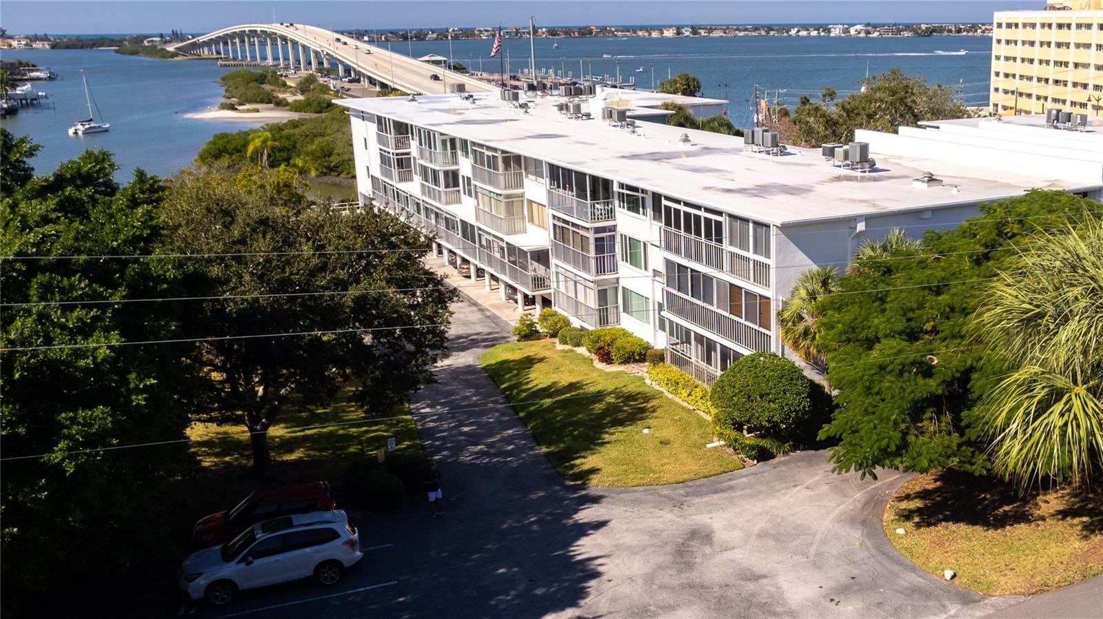 50 HARBOR-VIEW LANE CONDO - Residential