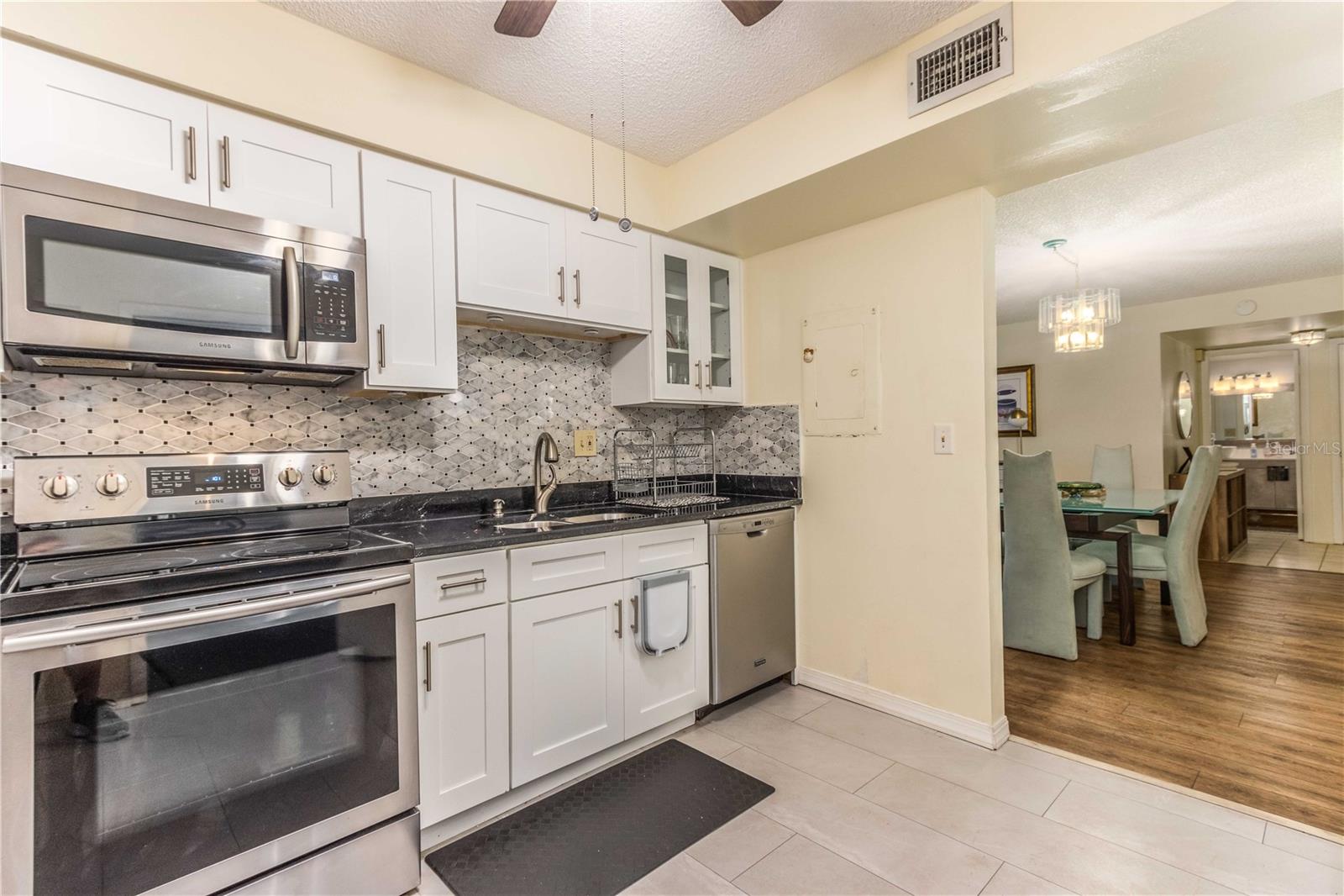 50 HARBOR-VIEW LANE CONDO - Residential