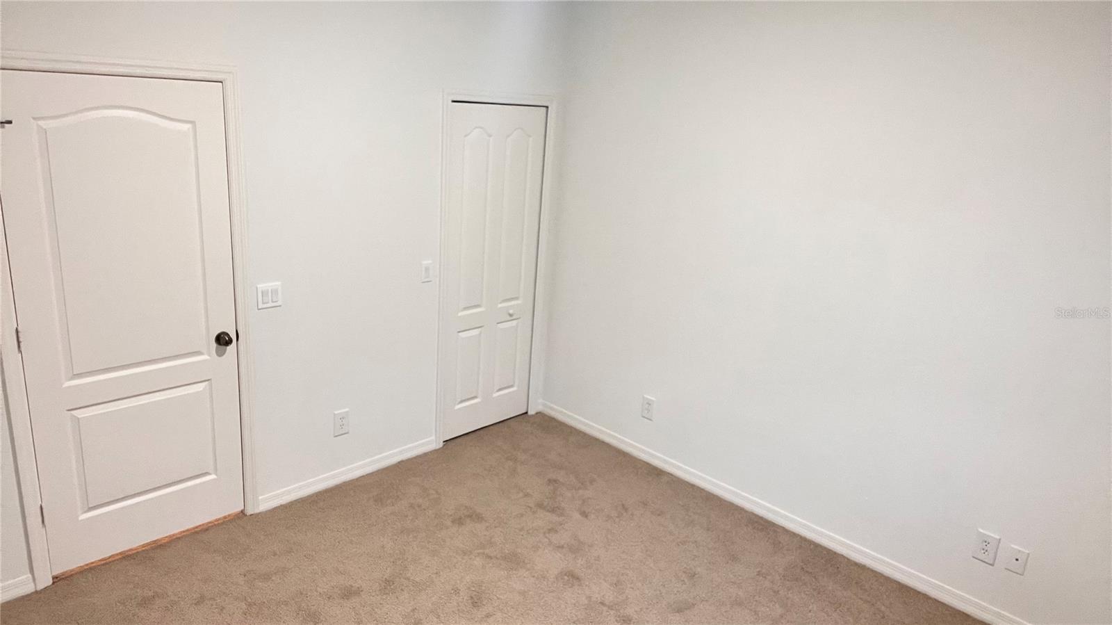 VICTORIA PINES CONDO - Residential