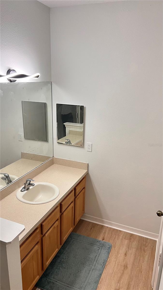 VICTORIA PINES CONDO - Residential