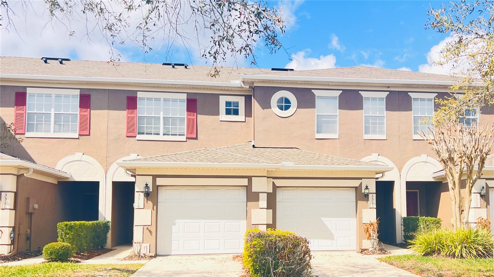 VICTORIA PINES CONDO - Residential