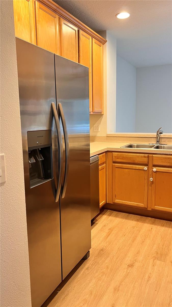 VICTORIA PINES CONDO - Residential