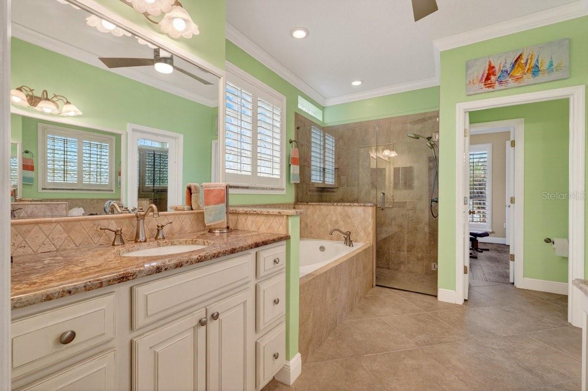 GLEN ABBEY CLUB - Residential