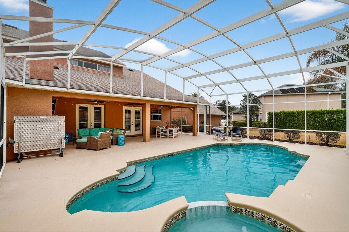 GLEN ABBEY CLUB - Residential