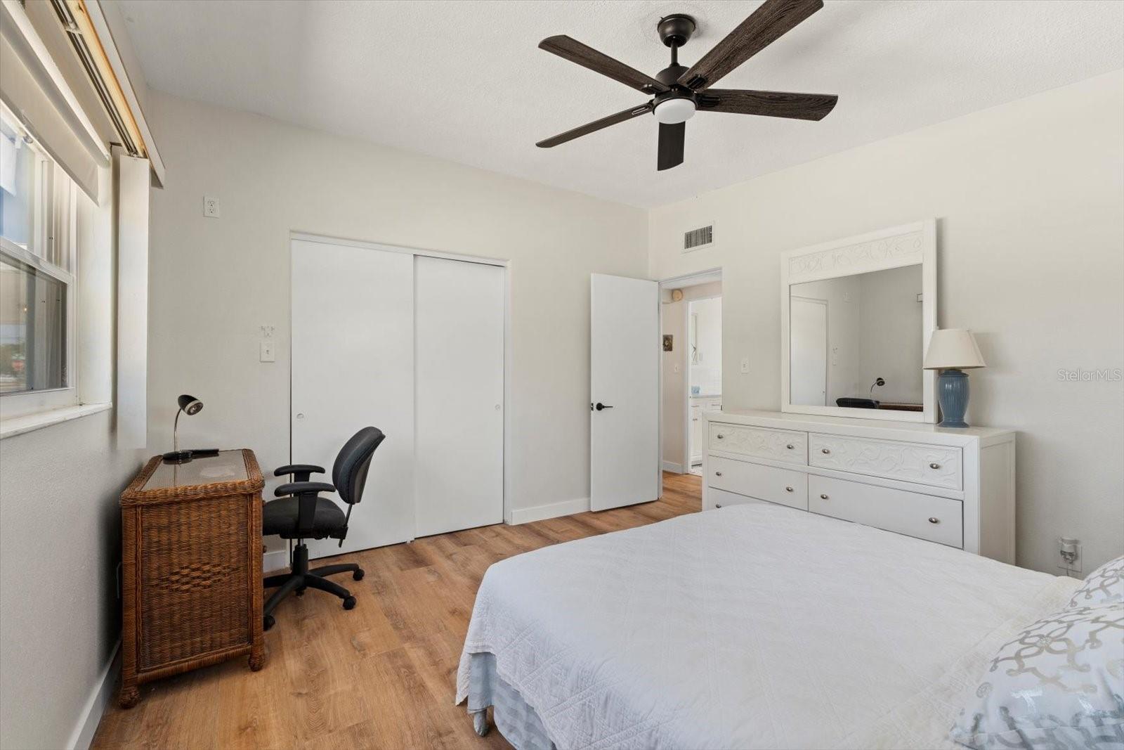 BAYSHORE GARDENS SEC 4 - Residential