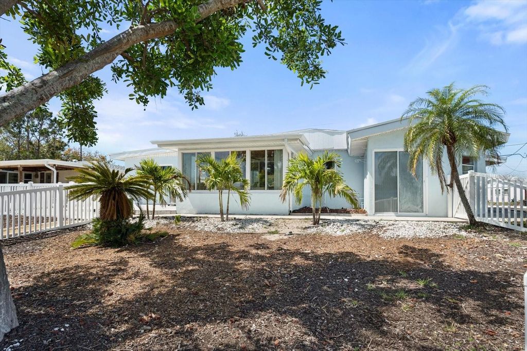 Photo of 6715 Georgia Avenue, Bradenton, FL 34207 (MLS # A4673287)