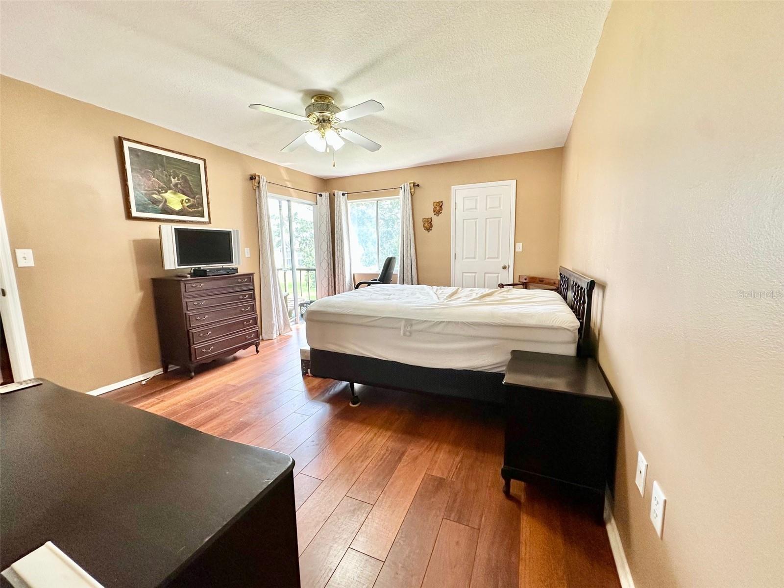 EAST LAKE WOODLANDS CYPRESS ESTATES - Residential Lease
