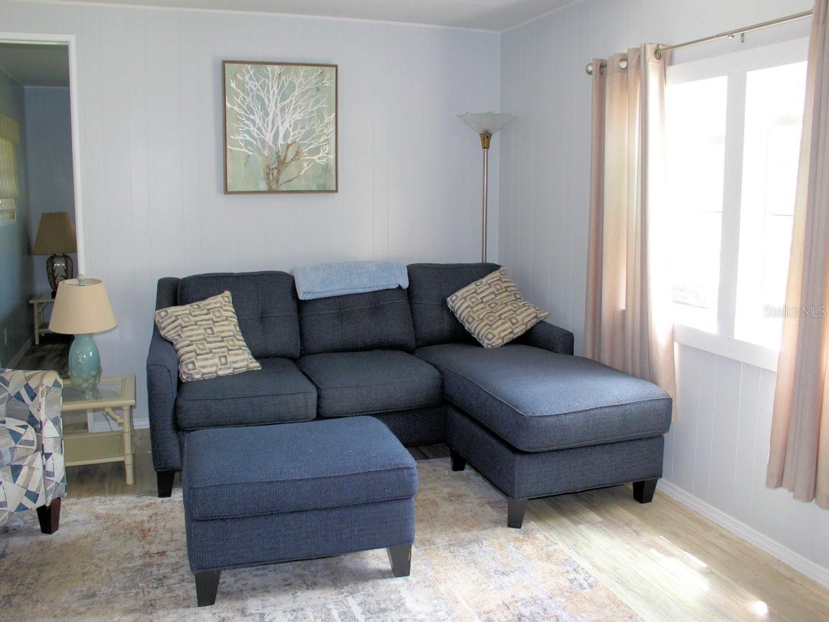 47 THATCH PALM STREET W