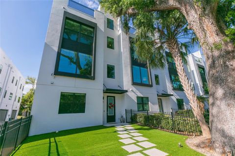 Photo of 2851 W Gandy Boulevard #5, Tampa, FL 33611 (MLS # TB8501803)