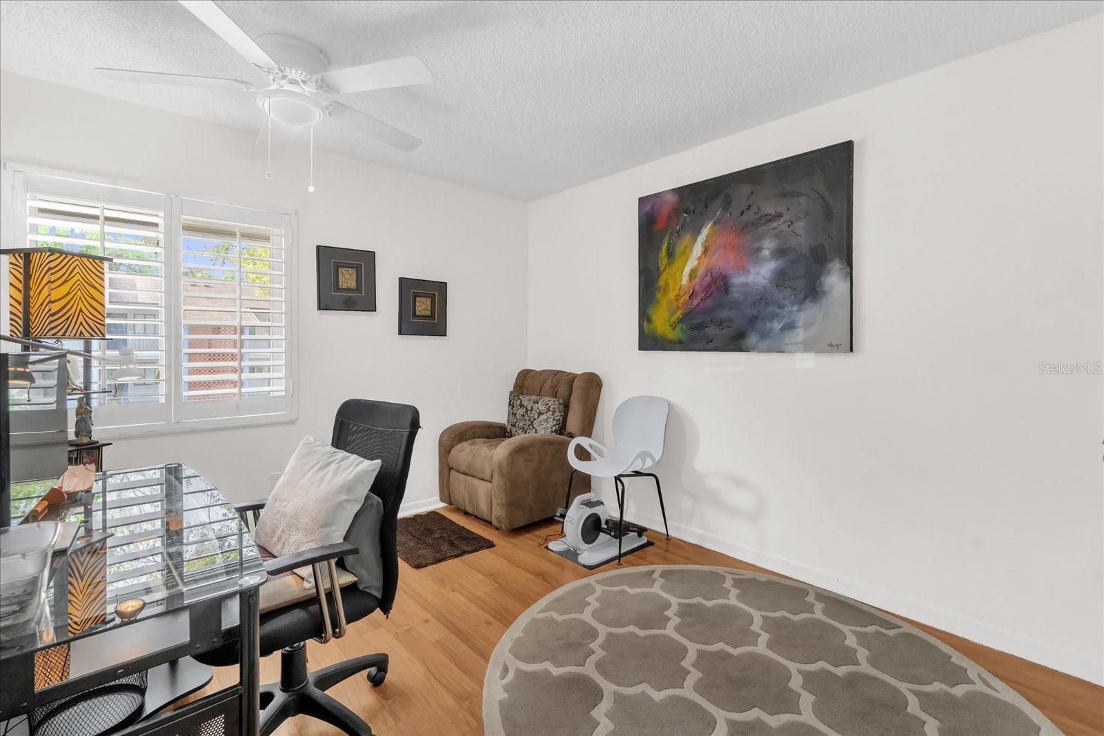 ESCONDIDO SEC 6 - Residential