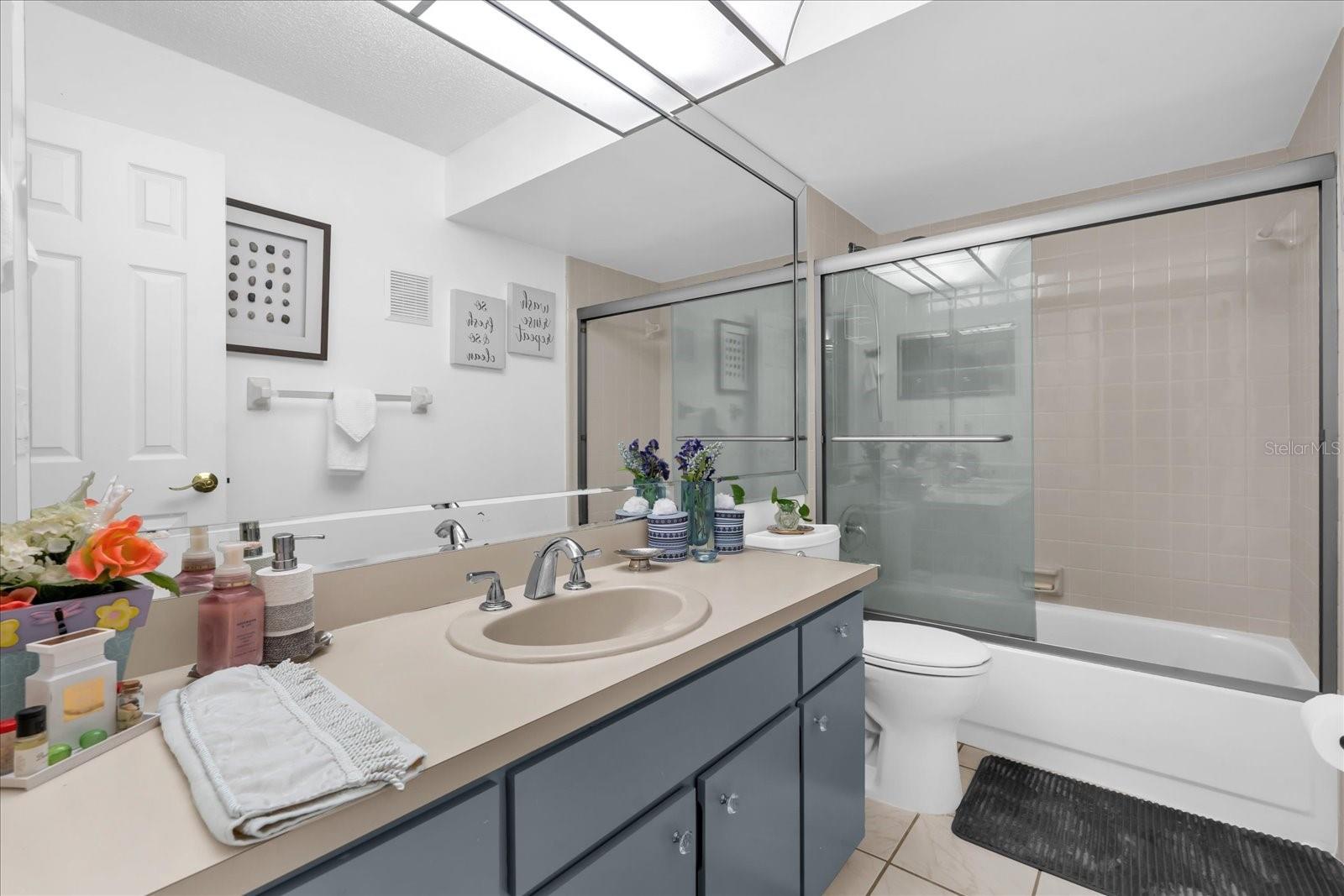 ESCONDIDO SEC 6 - Residential