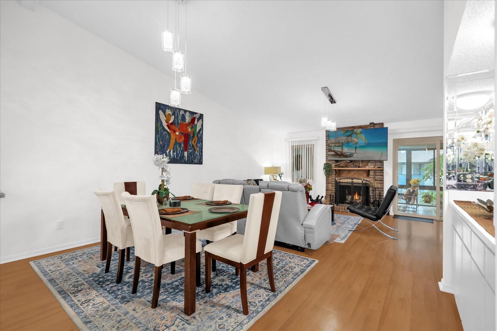 7 ESCONDIDO CIRCLE 72