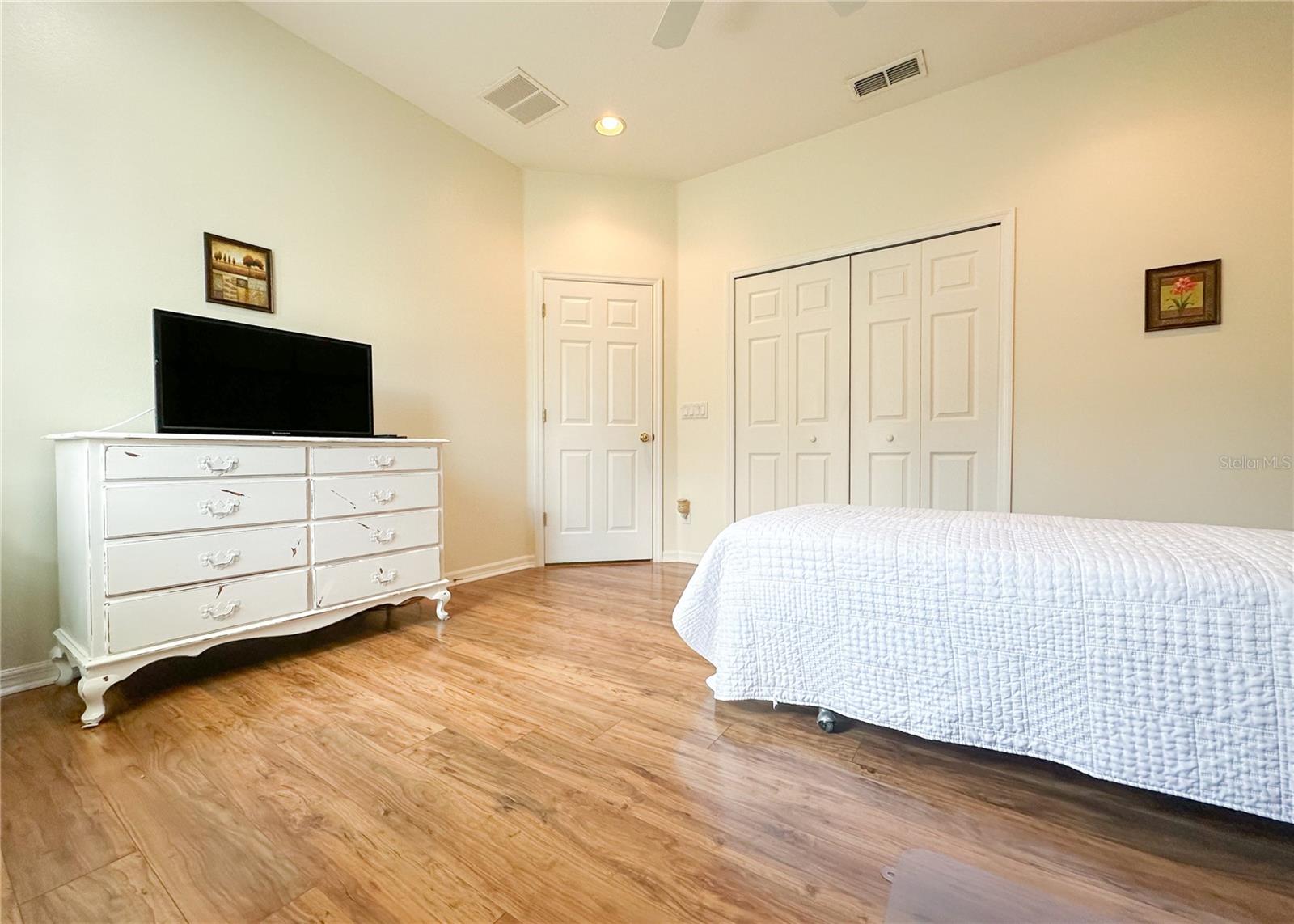 COVINGTON PARK A B D E F G & J - Residential